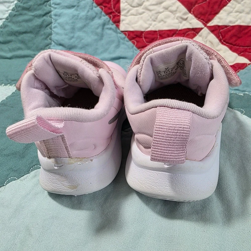 Nike star runner